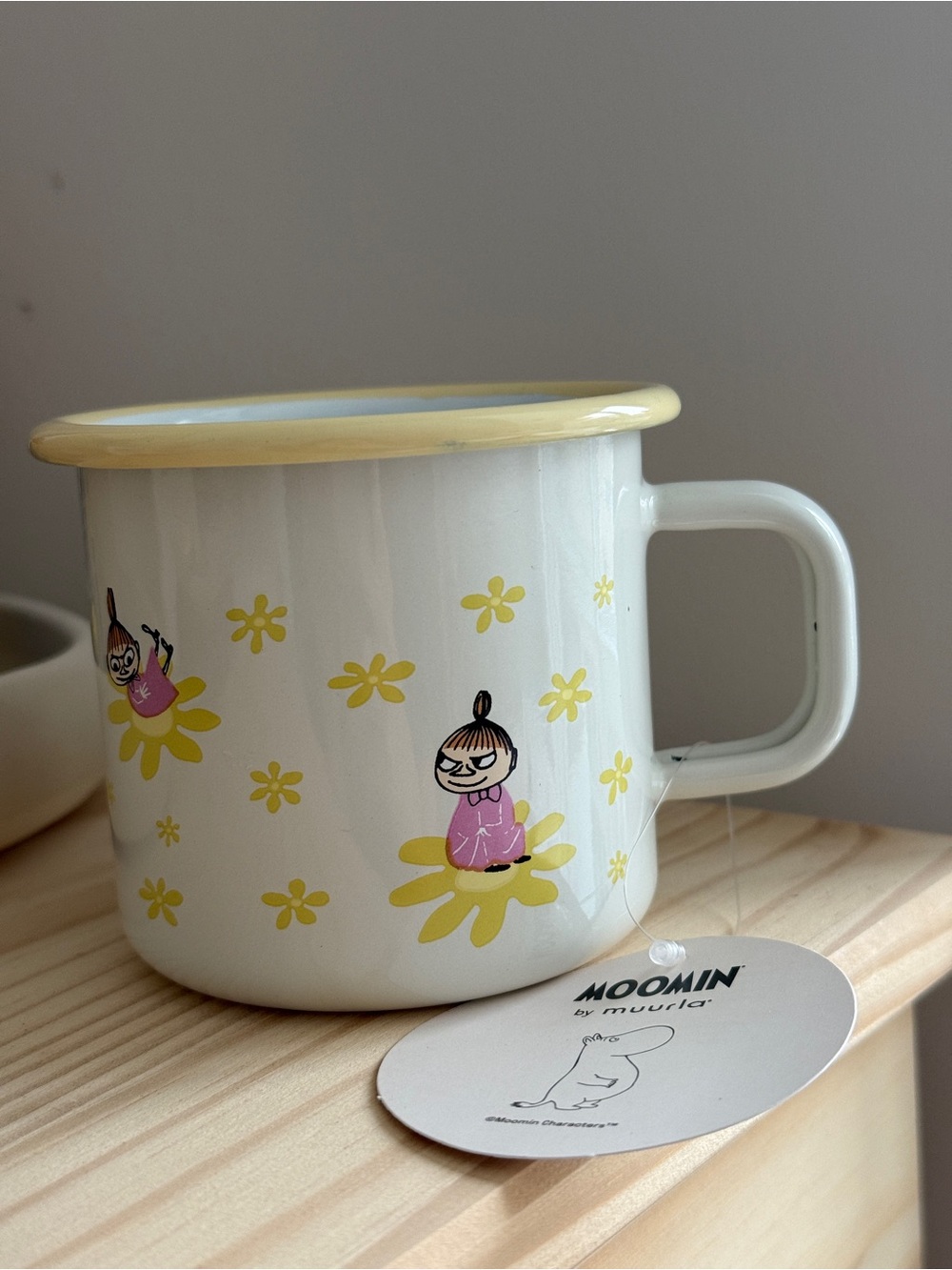 NWT Muurla Moomin Enamel Mug Flowers